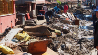 Евакуират 68 опасни къщи в „Аспарухово”, пари за нови няма 