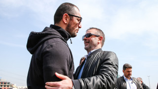 Треньорът на ЦСКА Стойчо Младенов и неговите помощници са при