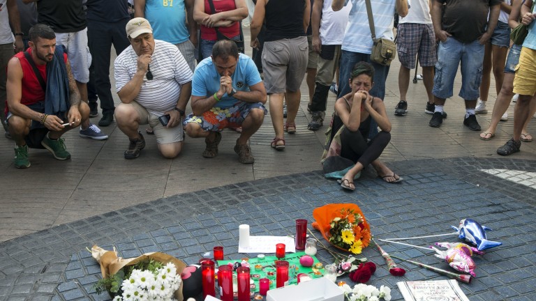 Застрелян от полицията нападател в Камбрилс е карал вана убиец в Барселона