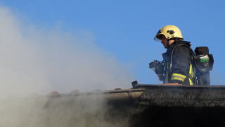 Възрастна жена загина при пожар в дома си в Бургас