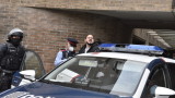Полицията в Испания арестува рапър, барикадирал се в университет