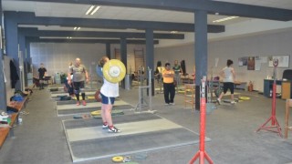 Тестват всички наши щангисти за коронавирус