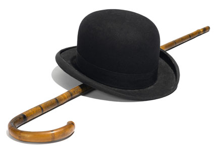 Продадоха шапка и бастун на Чарли Чаплин за $62 000 