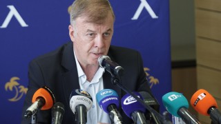 Собственикът на Левски Наско Сираков заяви че е получавал