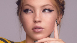 Лила Мос по стъпките на майка си Кейт Мос