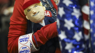 Демократът Камала Харис и републиканецът Доналд Тръмп общо са похарчили