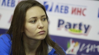 Ренета Камберова аргументира предложението което ще бъде разгледано от Община