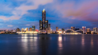 Защо германски фирми инвестират милиарди в тази островна държава?