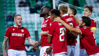 ЦСКА ще предложи нов договор на опорния полузащитник Амос Юга