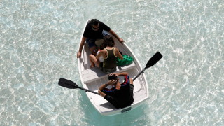 Временни увеличения на облачността ще има над западните райони където