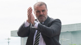 Мениджърът на Тотнъм Ангелос Постекоглу заяви че оборът трябва да