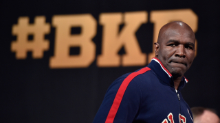 Великият шампион от близкото минало Ивендър Холифийлд счита че българинът