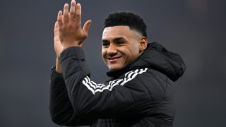 Астън Вила отхвърли офертата на лондонския Арсенал за нападателя Оли