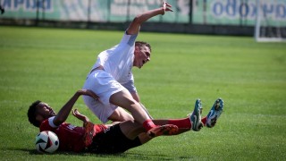 ЦСКА победи с 6 2 състезаващия се във Втора лига ЦСКА