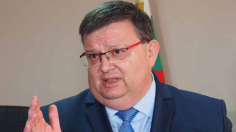 Цацаров: Повторно отхвърляне на антикорупционния закон би било лош знак