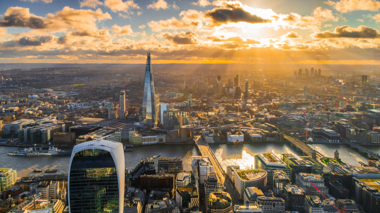 Изображение 742047