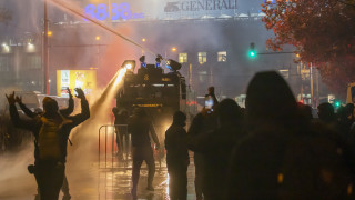 Общо 12 души са пострадали при протеста срещу ръководството на