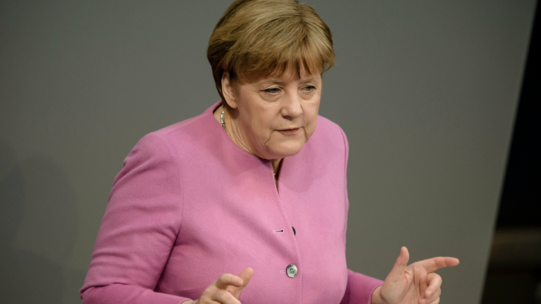 Лошото време отложи посещението на Меркел в САЩ