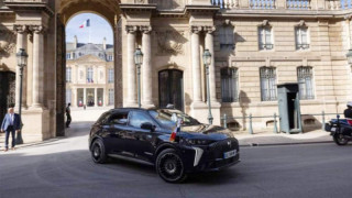 Френският президент ЕмануелМакрон ще получи нов държавен автомобил от марката