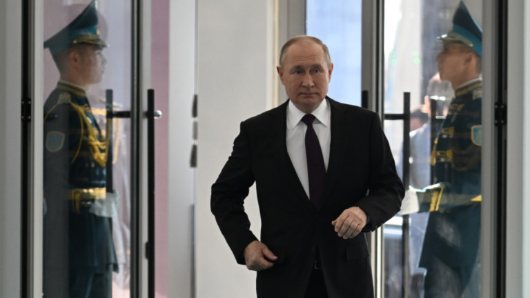 Руският президент Владимир Путин каза в понеделник, че 50 000