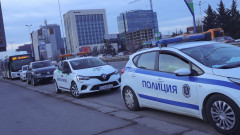 Автобус на градския транспорт и две коли се сблъскаха в София