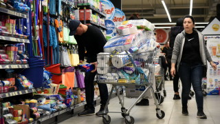 Властите в Черна гора започнаха да публикуват списък с имената