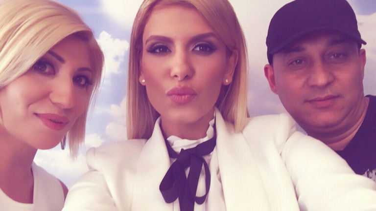 Aneliya Priglasya Na Orkestr Kristali Lifestyle Bg