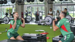 Мексико обяви състава си за Световното първенство в Катар където