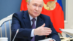 Кремъл: Путин проведе телефонен разговор с папа Лъв XIV