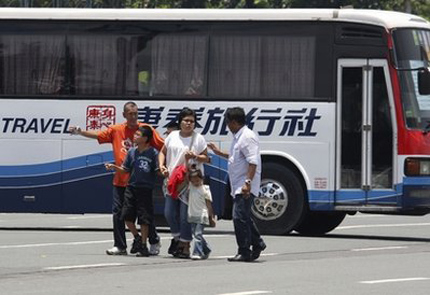 Филипинец похити автобус с туристи