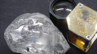 Откриха 442-каратов диамант с цена $18 млн.