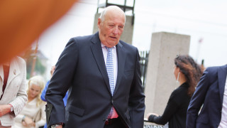 Норвежкият крал Харалд беше приет в болница Той е претърпял