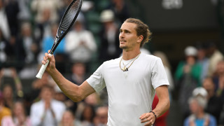 Шампионът за 2021 година Александър Зверев се класира за полуфиналите