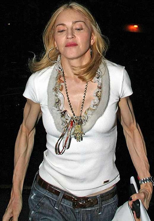 Появи се ужасяваща снимка на Мадона