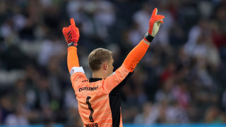 Вратарят Александър Нюбел ще остане под наем в Монако поне