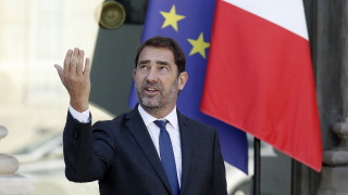 Президентът на Франция Еманюел Макрон назначи своя съюзник Кристоф Кастанер