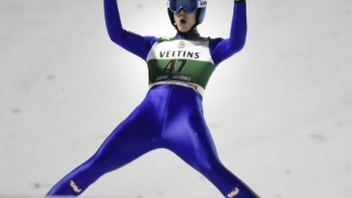 Трета поредна победа за Хайбьок в ски скока 