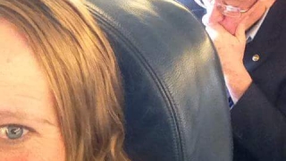 Кандидат за президент на САЩ лети в икономична класа