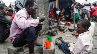 Властите обявиха че броят на жертвите в Мозамбик от циклона