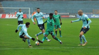 Футболистът на Берое Ибрахима Конте ще бъде представляван от мениджъра