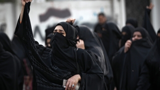 Десетки афганистански жени протестираха в Кабул срещу заповедта на талибаните