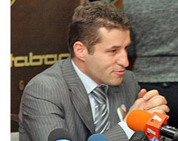 Хр.Лачев: Само борсата гарантира открита продажба на Булгартабак
