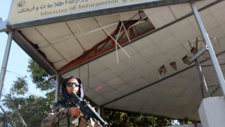 През първата седмица след завладяването на Кабул от талибаните ваксинациите