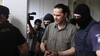 Топ терорист в Гърция остава зад решетките