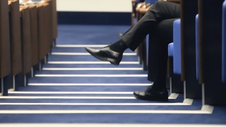 Бюджетна комисия не бърза с разглеждането на внесения от служебния