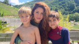 Шакира, синовете й Милан и Саша и как се забавляват момчетата на певицата и Жерар Пике