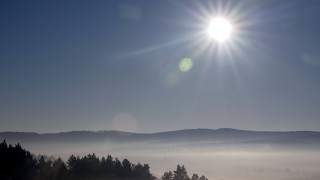 Горещата вълна обхващаща части от Европа се придвижи на изток