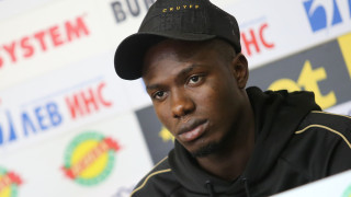 Треньорът на ЦСКА Стойчо Младенов няма да може да разчита