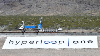 Hyperloop One футуристичният транспортен стартъп на Илон Мъск който обещаваше