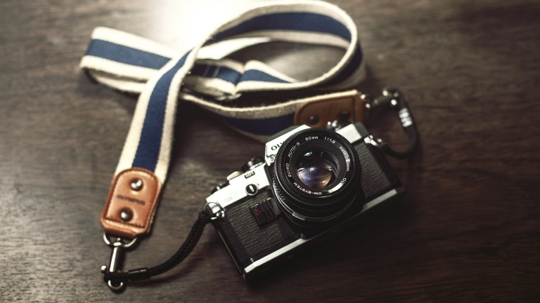 Olympus излиза от бизнеса с камери - Money.bg